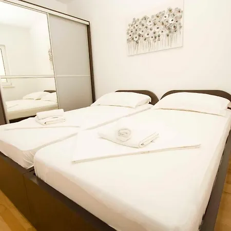 Kajzer Makarska