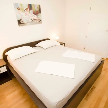 Apartment Kajzer Makarska